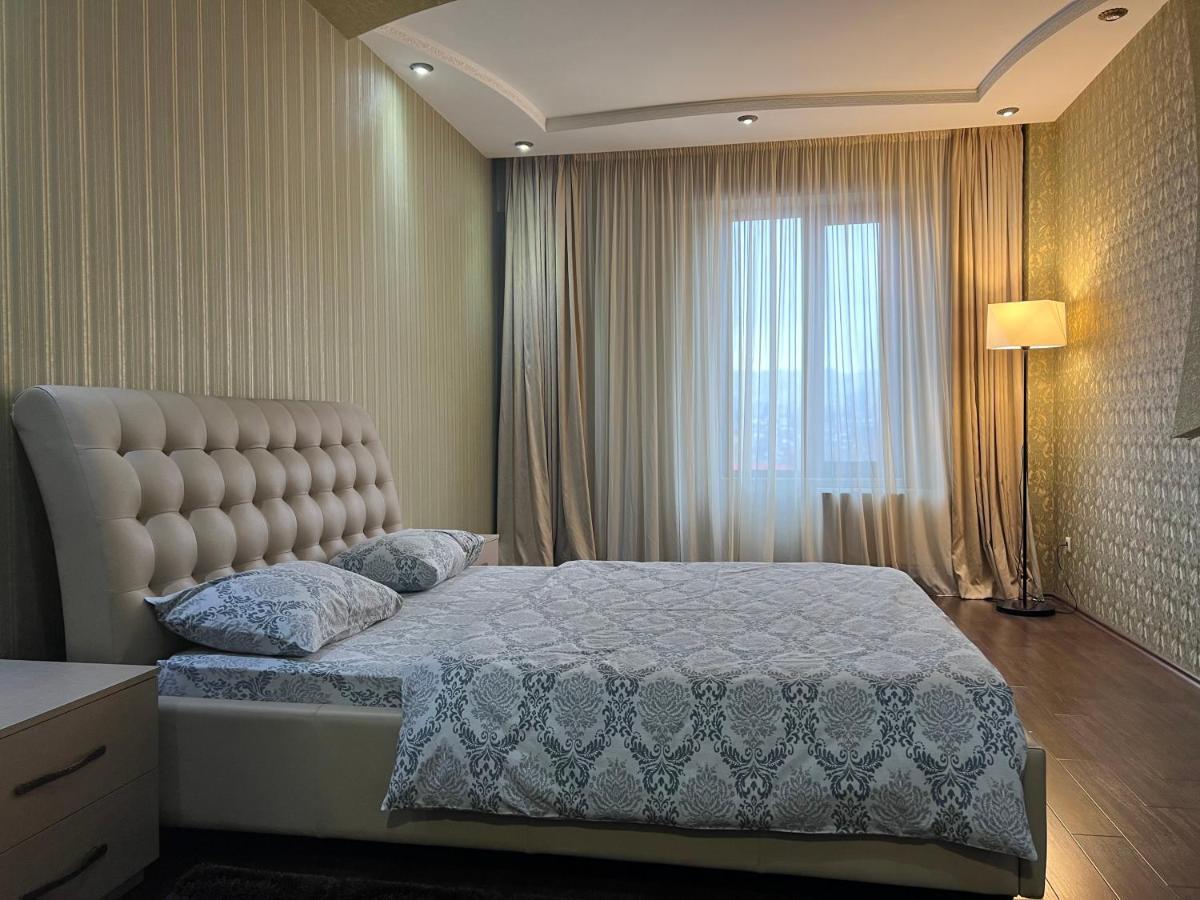 טביליסי Cosy Apartment In The City Centre מראה חיצוני תמונה