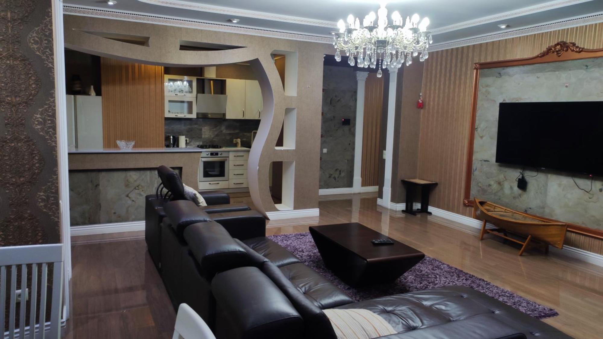 טביליסי Cosy Apartment In The City Centre מראה חיצוני תמונה